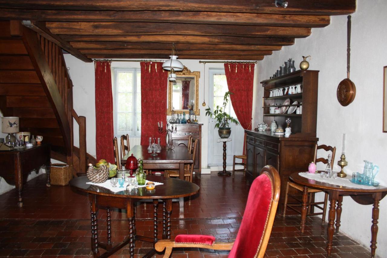 Petite Maison Berrichonne Charost Exteriér fotografie